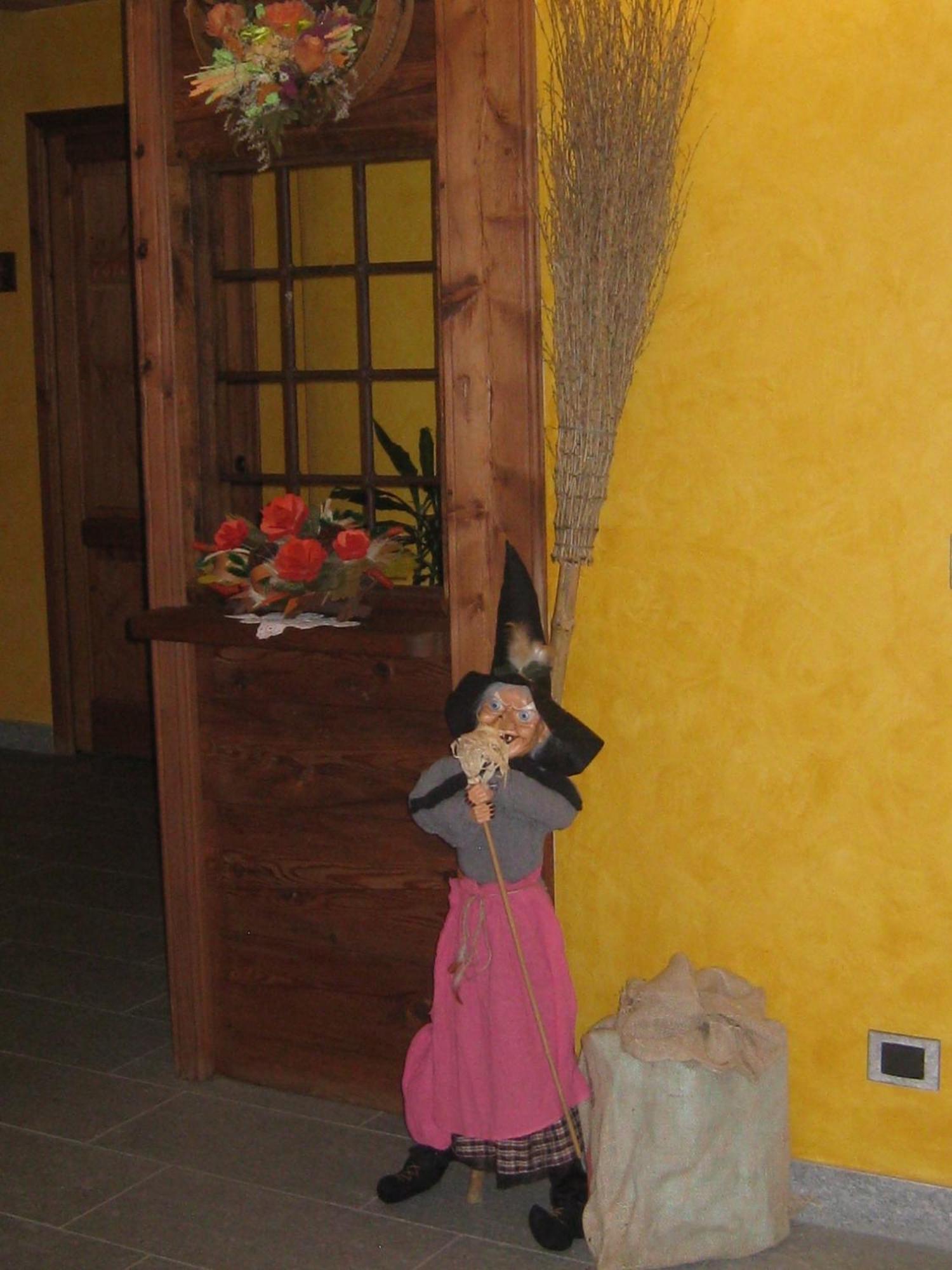 Hotel Villa Plinia Pragelato Buitenkant foto