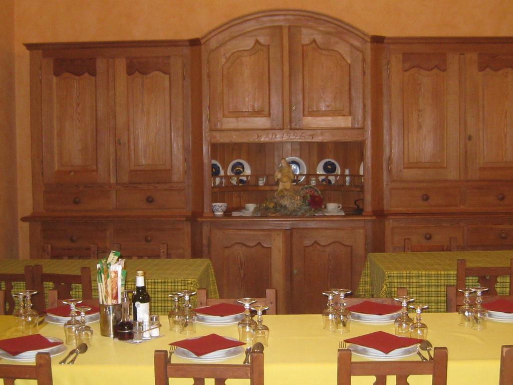 Hotel Villa Plinia Pragelato Buitenkant foto